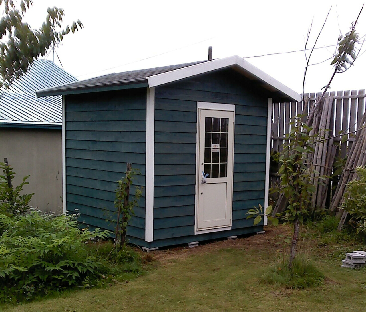 お手頃価格のミニ別荘、小屋暮らしをDIYで。パネルハウス2727